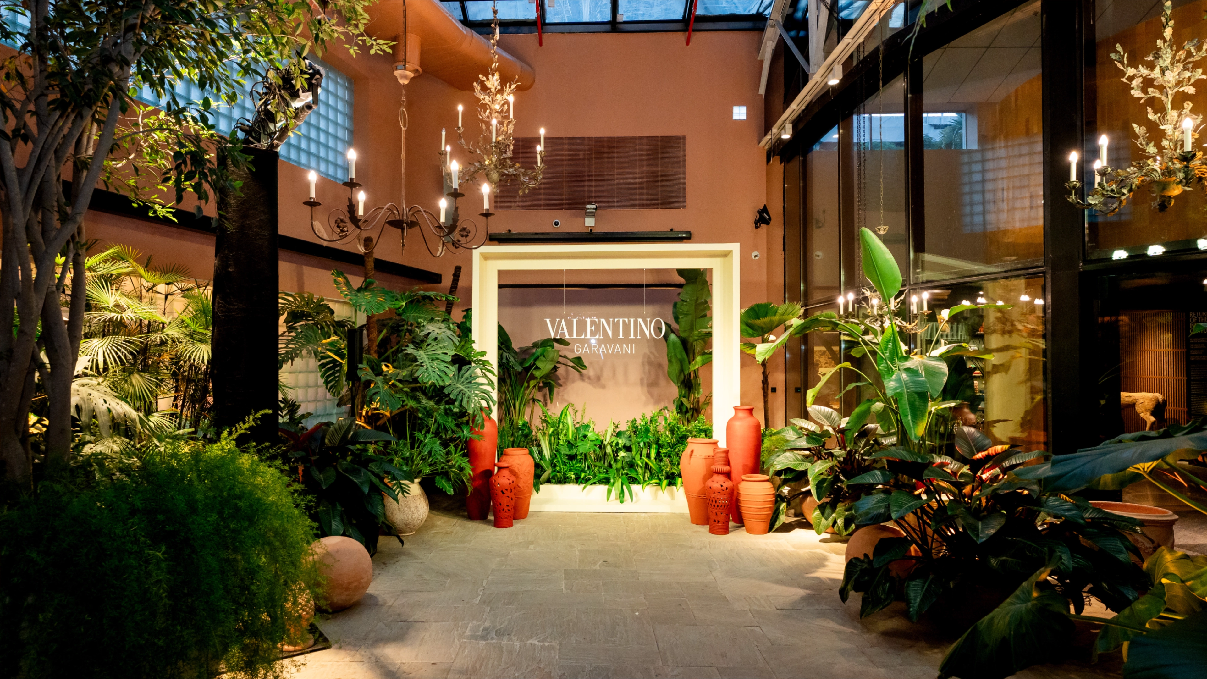 Valentino Diwali Dinner - Intimate luxury dinner for 44 guests - RH Experience project